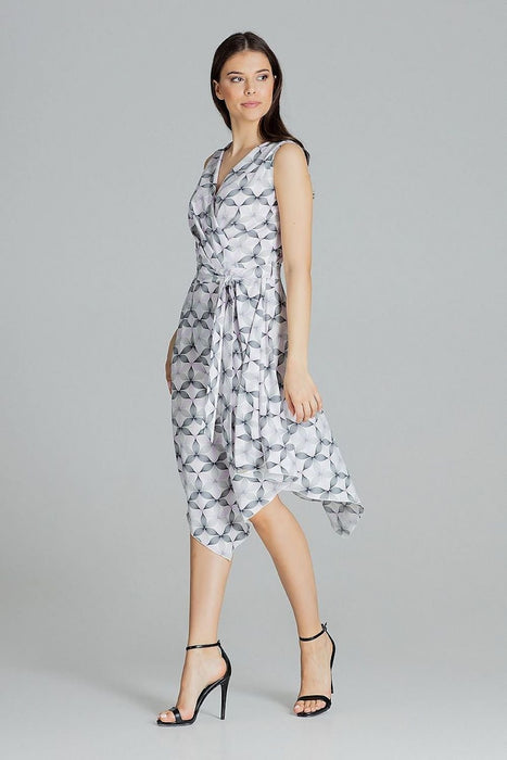 Elegant Sleeveless Cocktail Dress with Modern Envelope Neckline