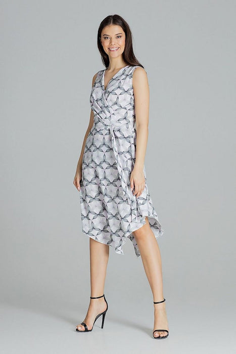 Elegant Sleeveless Cocktail Dress with Modern Envelope Neckline