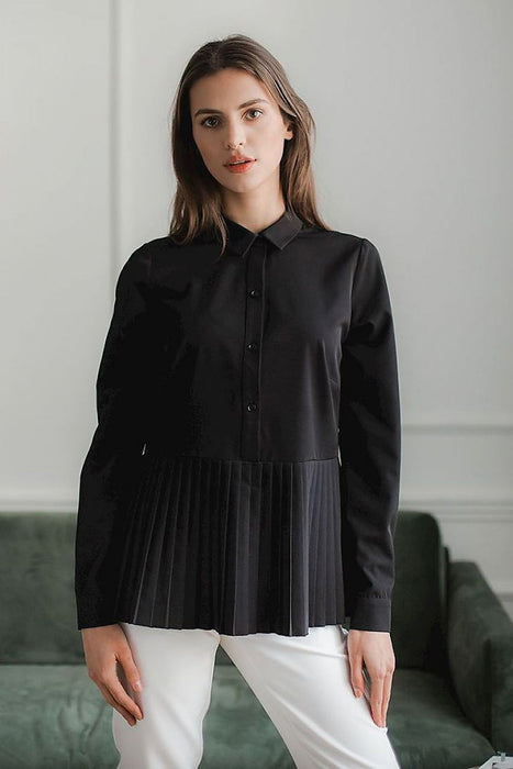 Sophisticated Black Ruffled Collar Blouse