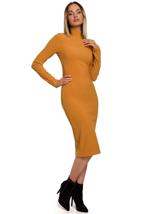 Figure-Flattering Ribbed Knit Daydress