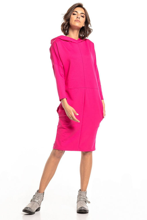 Chic Knit Hooded Day Dress with Practical Pockets