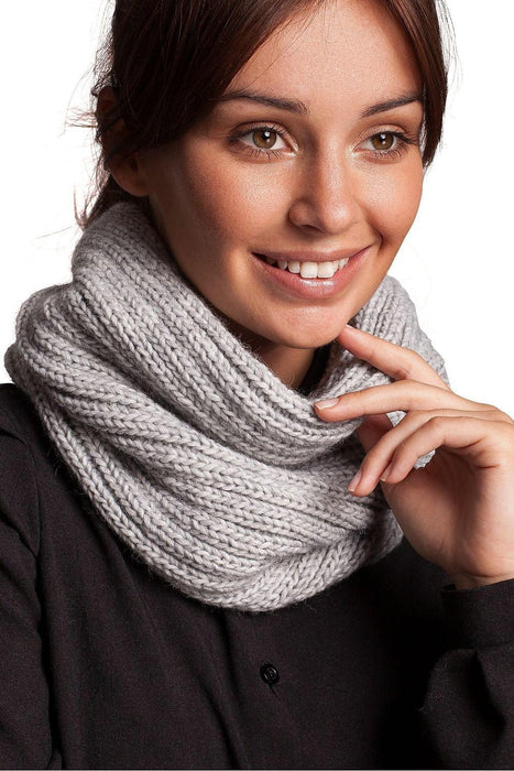 Cozy Knitted Neck Wrap - Must-Have for Fall and Winter