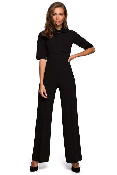 Chic V-Neck Wide-Leg Jumpsuit with Fashionable Tie Detail