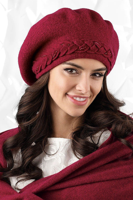 Elegant Wool Beret with Beaded Hair Detail