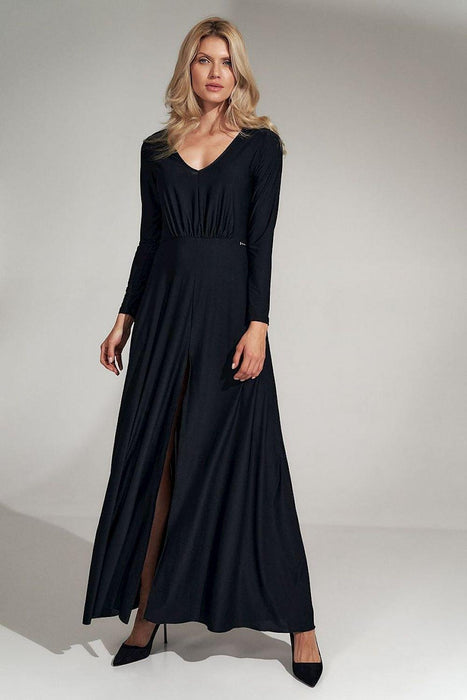 Elegant Black V-Neck Flared Dress with Stylish Slit