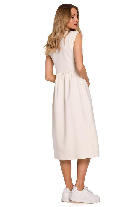 Elegant Knitted Midi Dress with Waist Definition