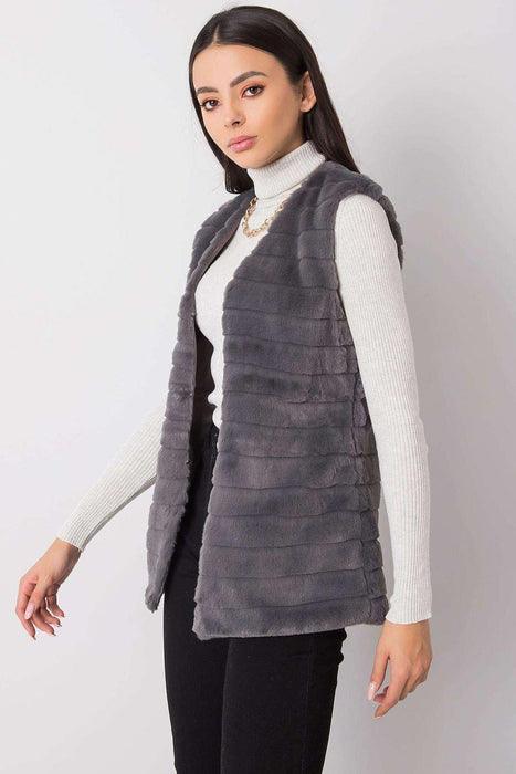 Chic Cream Faux Fur Vest with Elegant Hook Closure and Full Lining - Available in Multiple Sizes