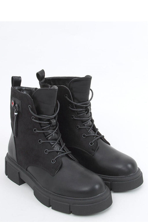 Chic Eco-Friendly Lace-Up Boots Model 160287