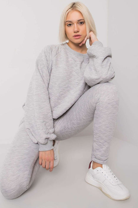 Chic Quilted Comfort Set