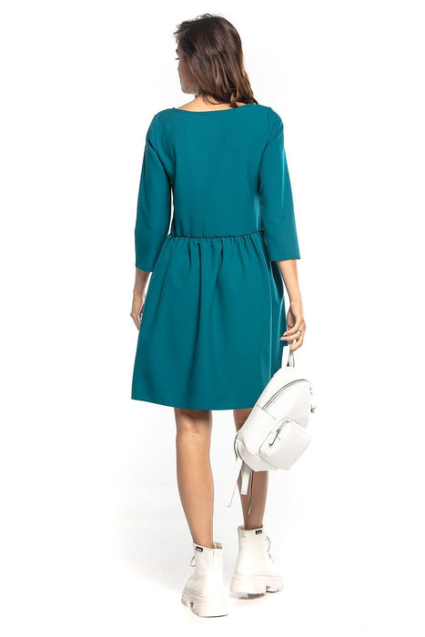 Chic Midi Dress for Effortless Style