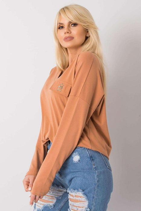 Elegant Long-Sleeved Cotton Top with Stretchy Fabric