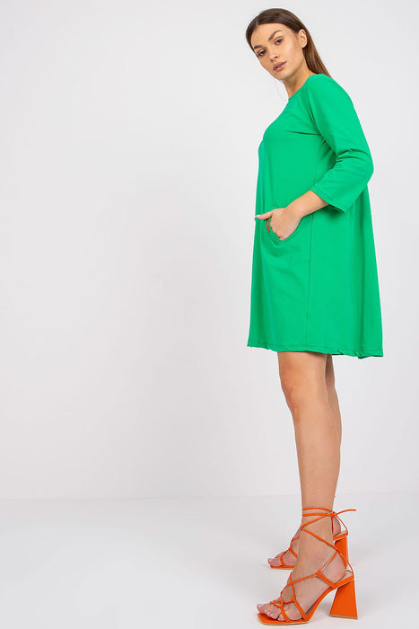 Versatile Cotton Blend Daydress - Trendy 3/4 Sleeves, Relaxed Fit with Functional Pockets