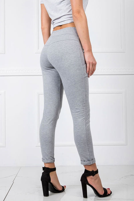 Chic and Comfortable High-Waisted Lounge Pants - The Essential Wardrobe Staple