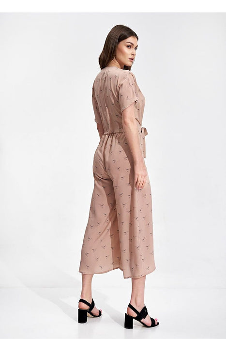 Elegant Kimono Sleeve Jumpsuit with Stylish Waist Detail