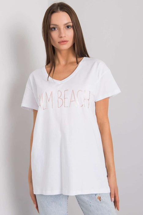 Chic V-Neck Cotton Tee for Fashion-Forward Women