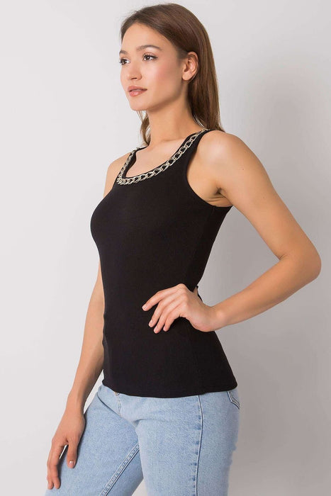 Chic Ribbed Tee with Chain Detail