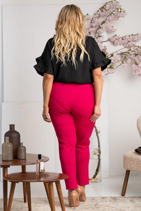 Elegant Plus Size Stretch Pants for Women - A Stylish and Versatile Essential