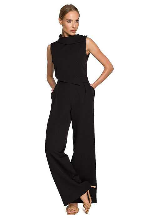 Chic Wide-Leg Jumpsuit with Stylish Roll-Up Collar and Unique Accents