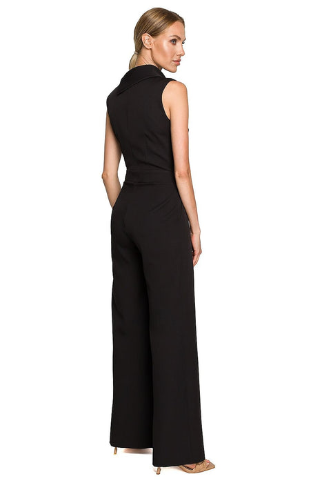 Chic Wide-Leg Jumpsuit with Stylish Roll-Up Collar and Unique Accents