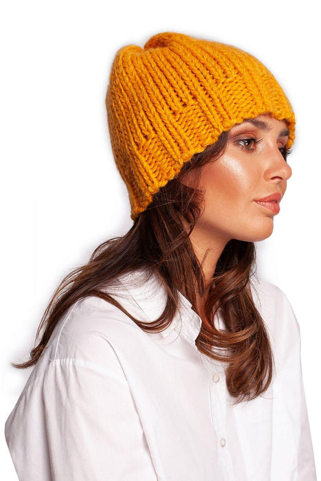 Cozy Ribbed Knit Beanie for Winter Warmth