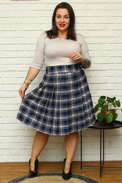 Plus Size Scottish Check Flared Skirt - Modern Elegance