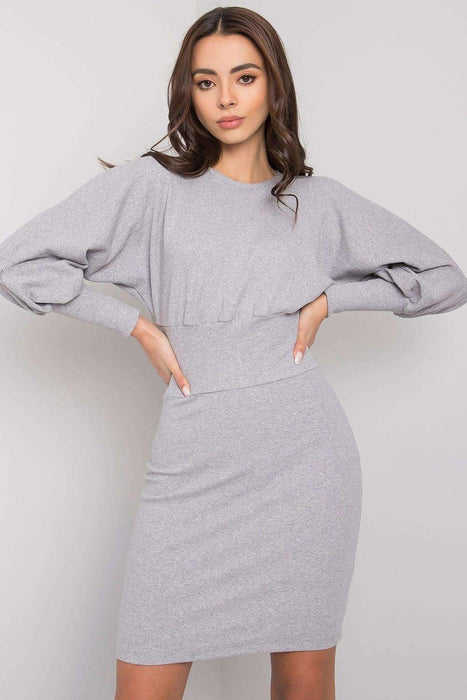 Elegant Ribbed Midi Dress with Stylish Puff Sleeves