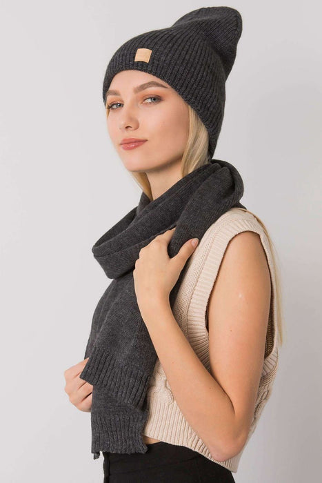 Elegant Winter Hat and Scarf Set for Women