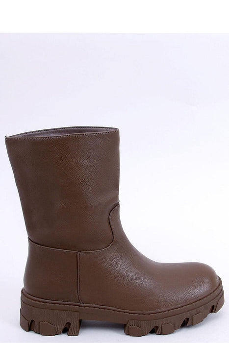 Chic Organic Leather Boots for Modern Women - Model 172871