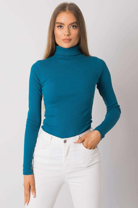 Chic Parisian Turtleneck Essential