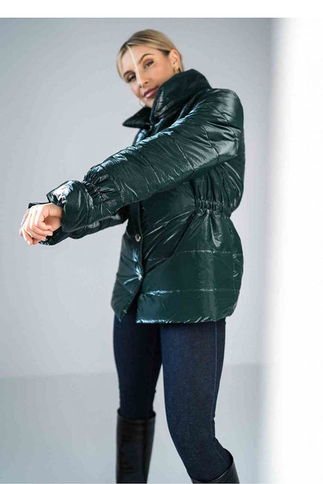 Sleek High-Collar Quilted Jacket with Fashionable Elastic Accents