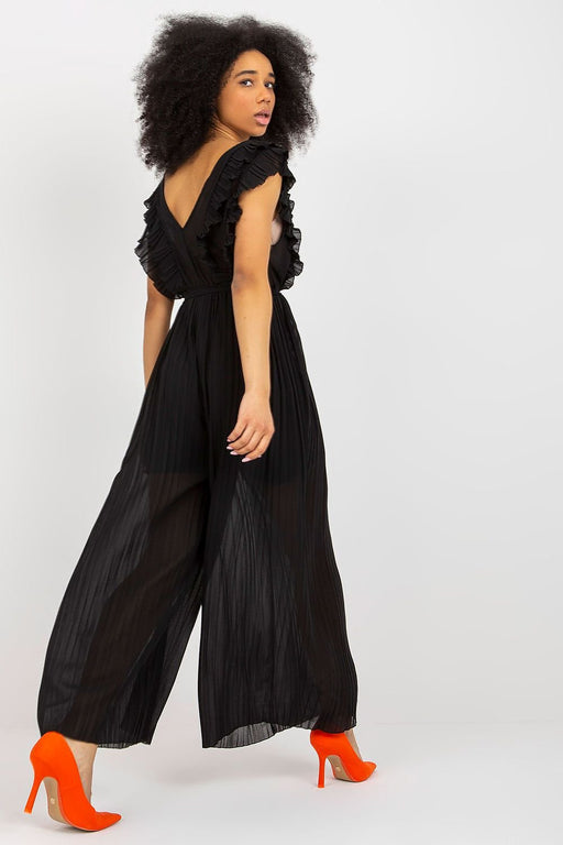 Sophisticated Pleated Wide-Leg Jumpsuit with Flattering V-Neck