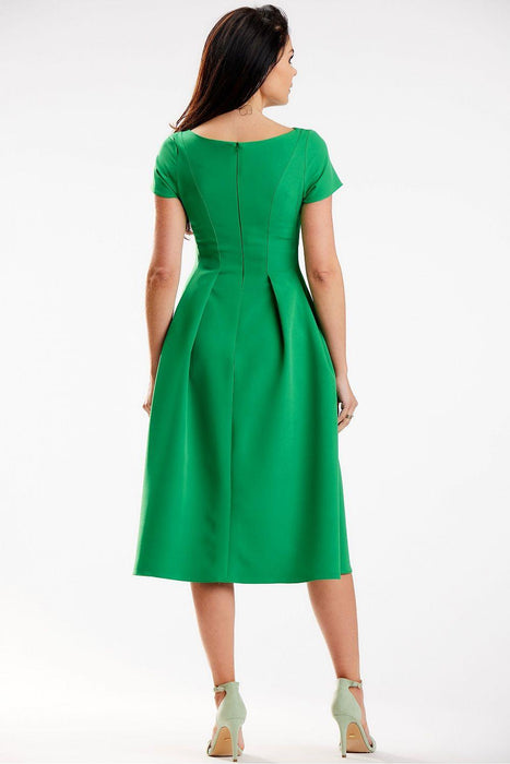 Sculpted Elegance Boat Neck Midi Dress - Chic Daytime Essential