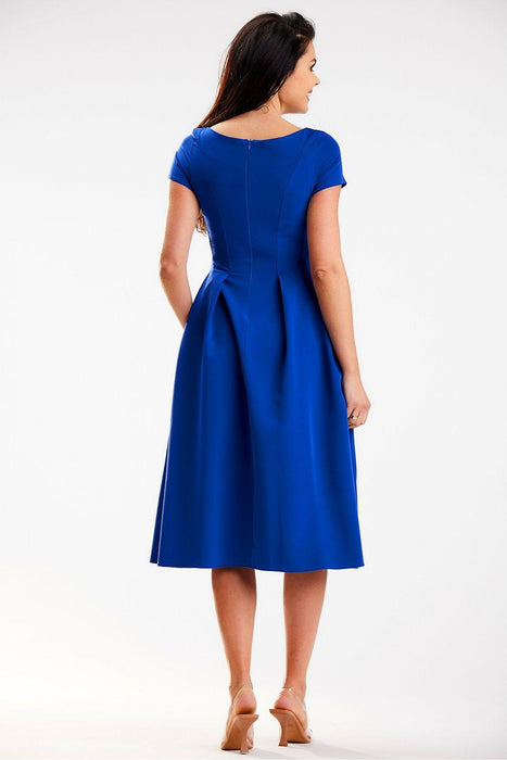 Sculpted Elegance Boat Neck Midi Dress - Chic Daytime Essential