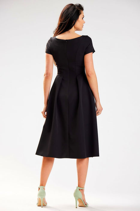 Sculpted Elegance Boat Neck Midi Dress - Chic Daytime Essential