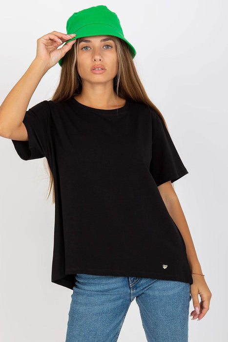 Extended Back Round Neck Tee for Women with Short Sleeves