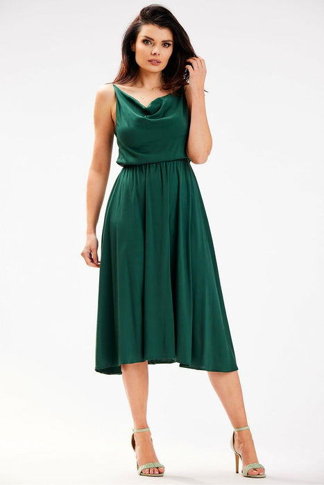 Chic Adjustable Strap Crinkled Midi Dress