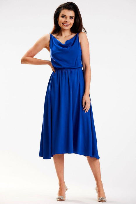 Chic Adjustable Strap Crinkled Midi Dress