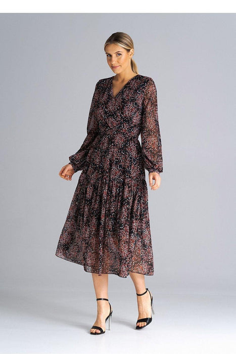 Elegant Everyday Dress with Curve-Enhancing Fit