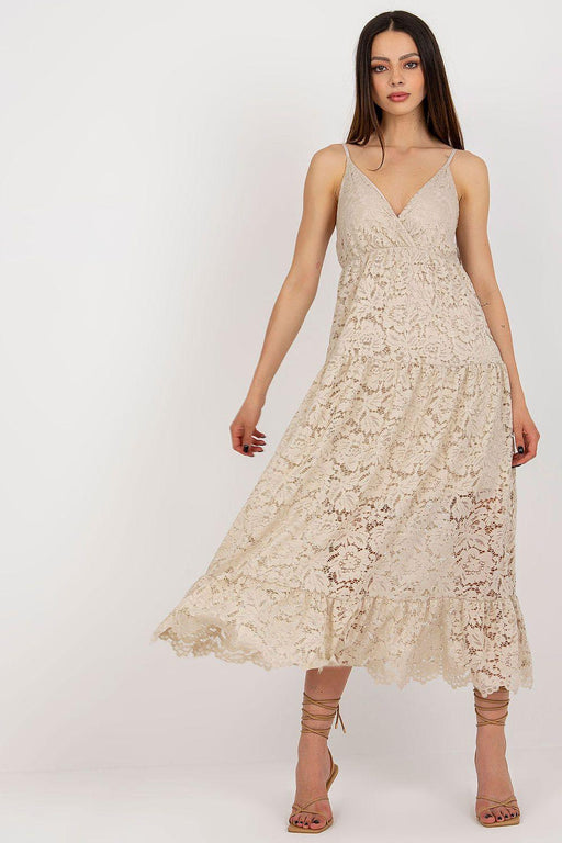 Charming Lace Daydress with Sweetheart Neckline - Embrace Elegance and Style