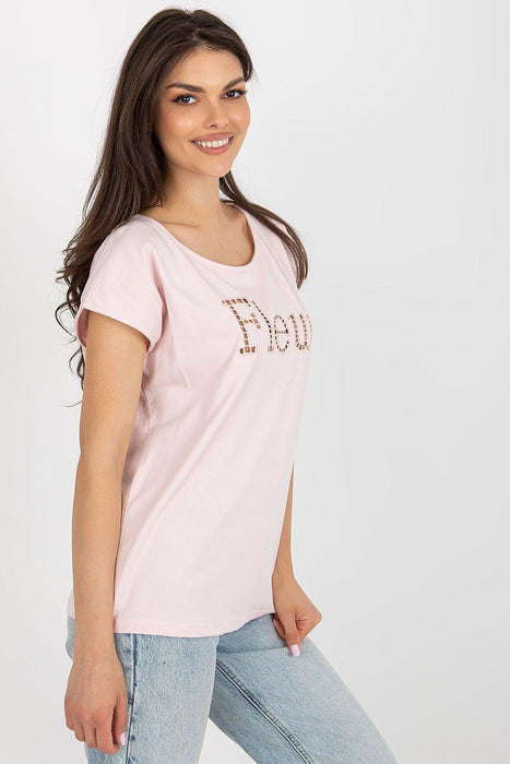 Stylish Cut-Out T-Shirt for Trendsetting Women