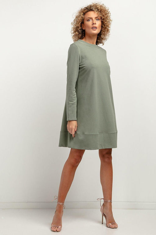 Chic Fall Knit Dress with Elegant Stand-Up Collar