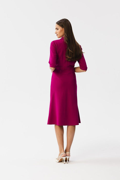 Elegant Collar Dress with Envelope Design - A Fusion of Classic and Contemporary