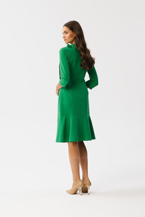 Sophisticated Ruffle-Back Day Dress with Stand-Up Collar