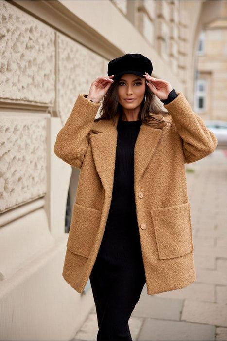 Sanchez Sheepskin Charm: Women's Stylish Long Jacket - A Must-Have for Autumn