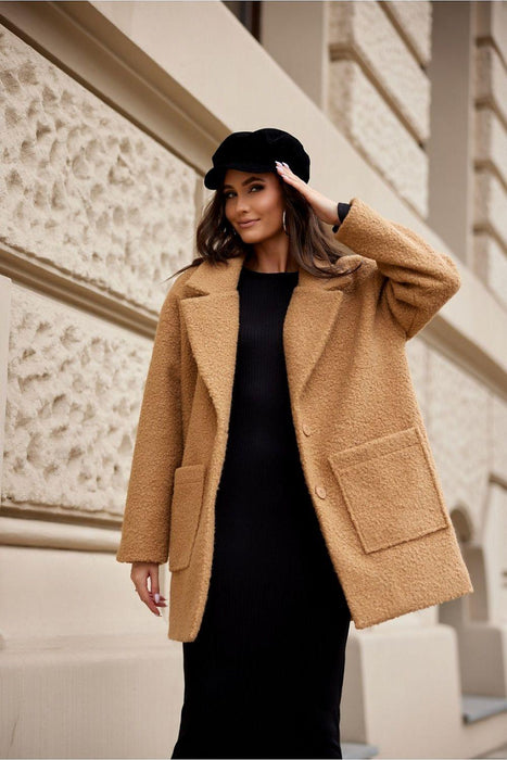 Sanchez Sheepskin Charm: Women's Stylish Long Jacket - A Must-Have for Autumn