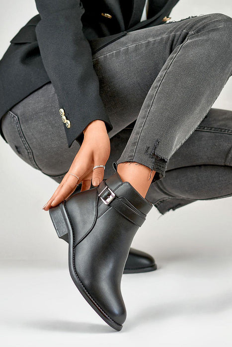 Sustainable Chic Ankle Boots for All-Day Elegance and Comfort