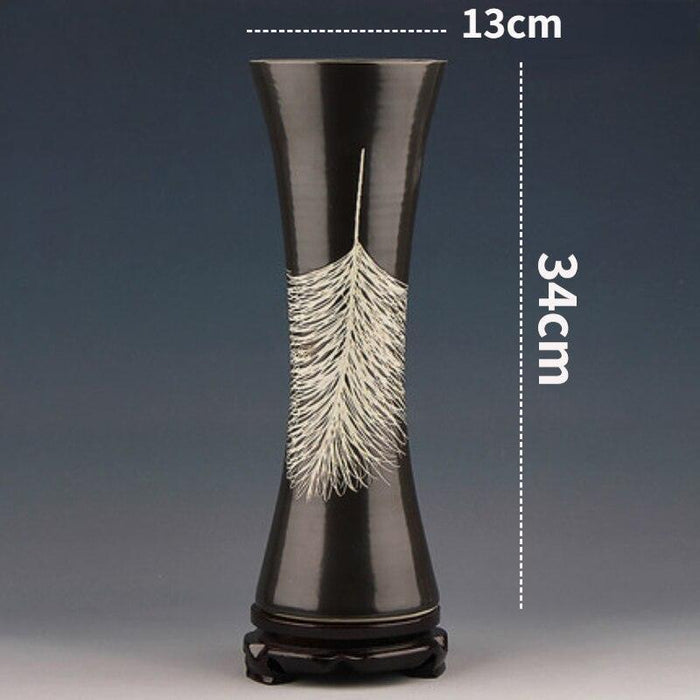 Elegant Ceramic Vase with Angel Feather Water Drop Design - Stylish Chinese Home Decor Piece