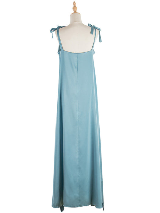 Chic V-Neck Sleeveless Maxi Dress with Elegant Design