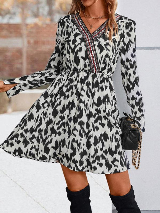 Leopard Luxe Long Sleeve Dress: Redefine Your Style