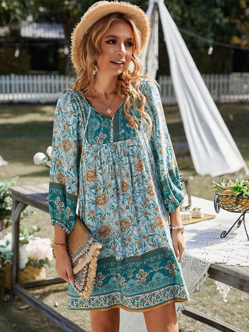 Chic Bohemian Floral Dress for Dreamy Summer Vacations